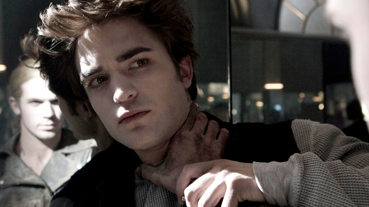 One Nickelodeon Star Was This Close To Freeing Robert Pattinson From Twilight Burden