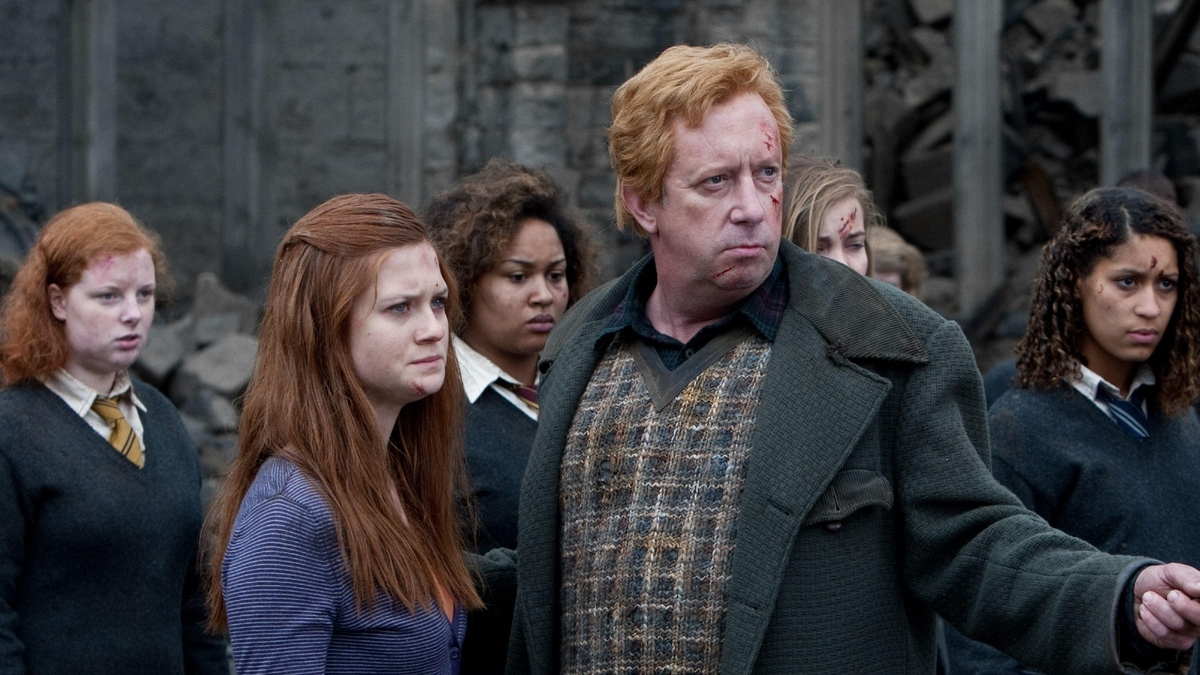Weasley's Poverty Mystery Finally Explained By New Fan Theory