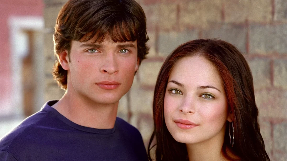 Smallville Plot Wait, What? 5 Smallville Plot Holes That Somehow Make Us Love the Show ...