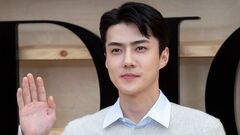 Fan Who Met EXO's Oh Sehun on a Street Shared a Sweet Story