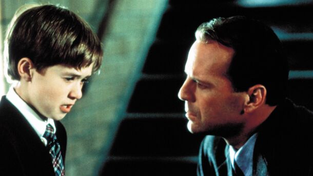 The Ridiculous Amount of Money Bruce Willis Got for The Sixth Sense In The End