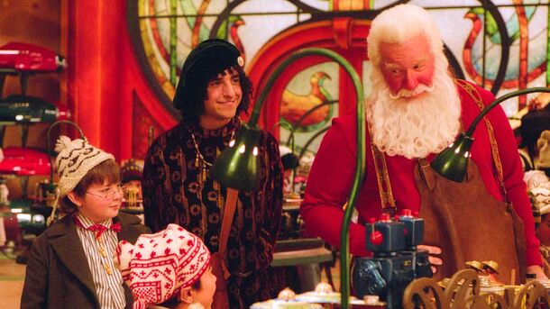 Put These 10 Classic Christmas Movies on Your Holiday Survival Kit
