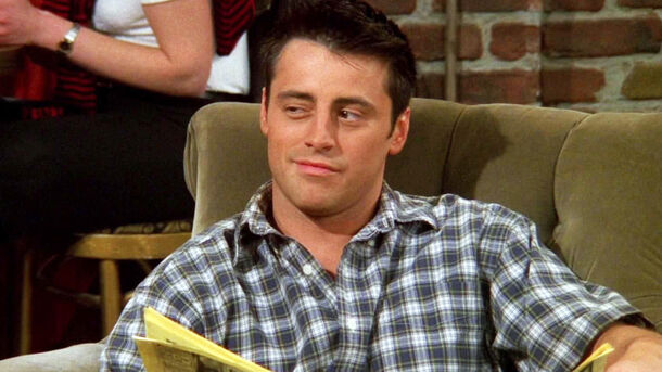 Remember When Friends’ Joey Took Shots at the Central Perk Plot Hole & Killed It?