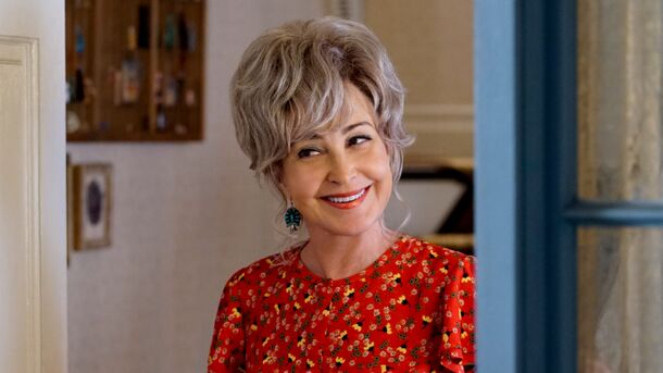 Who Knew Young Sheldon's Annie Potts Was Such a Hottie Back in the 70s?