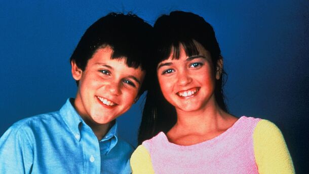 Hot Nerd Alert: Danica McKellar From Wonder Years is Absolutely Gorgeous Today at 48