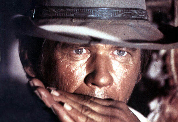 Forget Kevin Costner: 10 Biggest Western Stars Who Defined the Genre - image 4