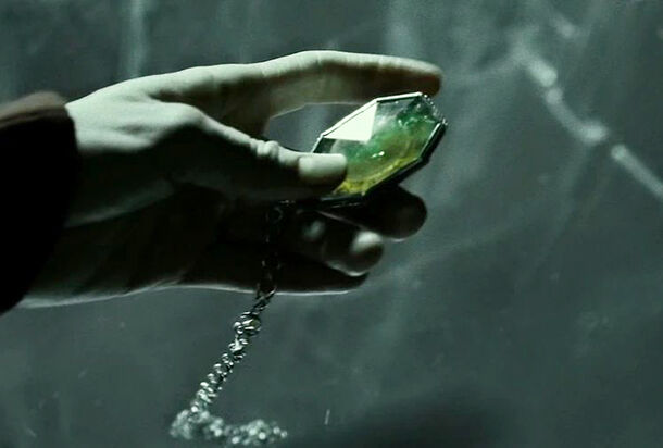 Harry Potter: All 7 Voldemort's Horcruxes, Explained - image 3