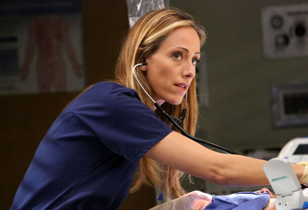 10 Tiny Grey’s Anatomy Details That Will Forever Ruin the Show for You - image 3