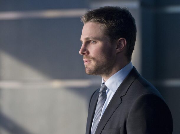 Stephen Amell Trades Superhero Suit For Suits' Spinoff As He Takes The Lead - image 2