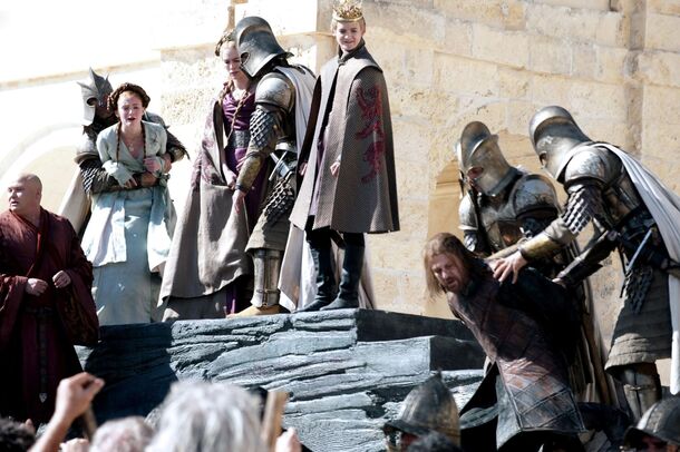 Sean Bean Shares His Secret Thoughts During That Tragic GoT Death Scene - image 1