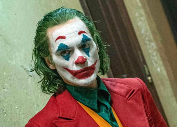 Joker: Folie à Deux Fan Theory Suggests The Only Way Batman Can Work in Joaquin Phoenix's Universe - image 3