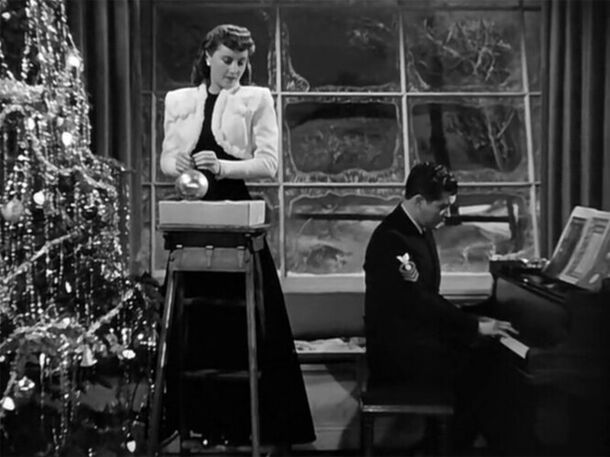 Relive the Magic of Christmas Past With These Classic Films - image 2