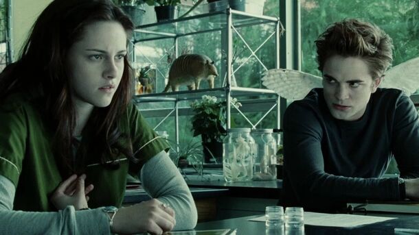 7 Red Flags in Edward Cullen Spotten by Gen Z 'Twilight' Fans - image 2