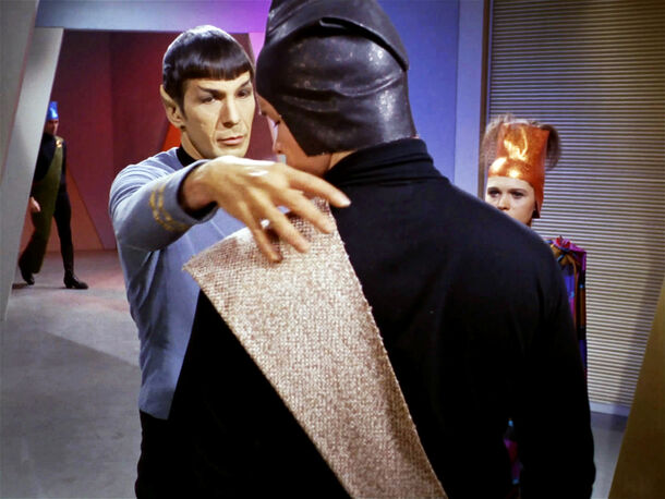 Leonard Nimoy Himself Invented Spock's Trademark Move in Star Trek - image 1