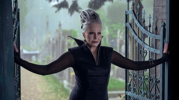 Who Plays Wednesday’s Grandmama? Meet This ‘Absolutely Fabulous’ Star - image 1