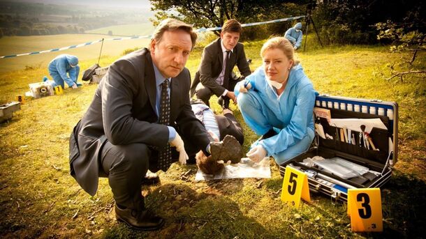 8 Cozy Detective TV Series to Curl up With This Fall, Ranked by IMDb - image 6