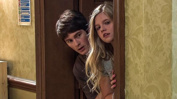 My 5 Favorite Horror Shows About Kids & Small Towns to Binge Before 'It: Welcome to Derry' - image 2