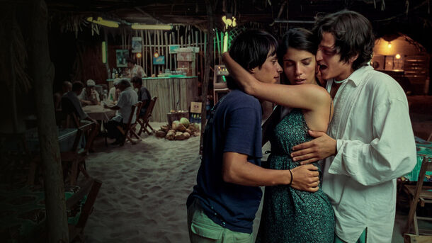 Alfonso Cuarón's Most Cult Movie Isn't 'Harry Potter' – It's This Wild 90%-Rated Coming-Of-Age Drama - image 1