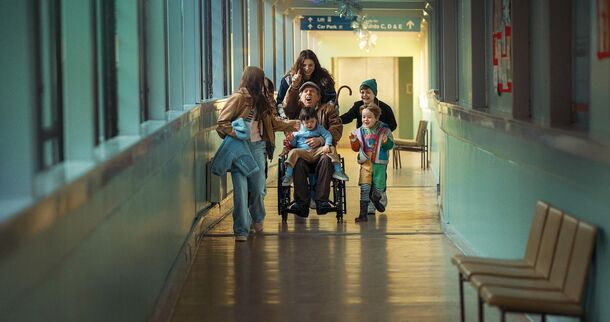 Kate Winslet's Directorial Debut Is Available on Netflix, but Is It Actually Worth Watching? - image 2