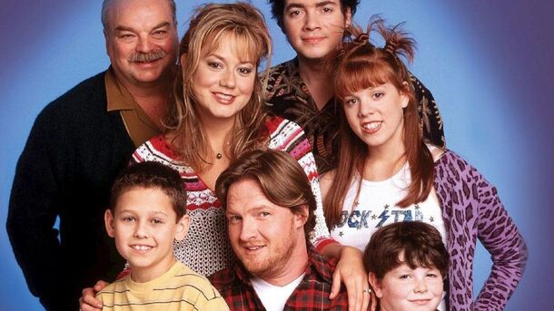 Ranking the 15 Best Undiscovered Sitcoms of the Early 2000s - image 13