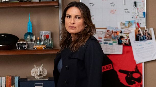 Mariska Hargitay Reveals When 'Law & Order: SVU' Will Make Bensler Official - image 1