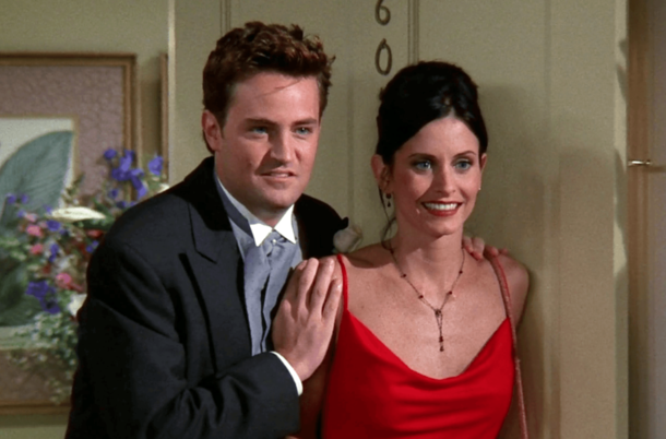 Chandler's Entire Love Life on Friends Was a Solid Streak of Lucky Accidents - image 2