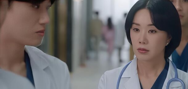 7 Medical K-Dramas on Netflix to Watch After 'Doctor Slump' in February - image 3