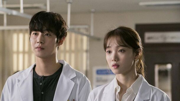 Forget Grey's Anatomy, These Are 15 Medical K-Dramas Worth Watching in 2024 - image 5