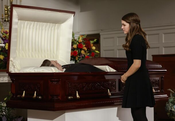 Lance Barber’s Prank in Young Sheldon Funeral Scene Still Didn’t Go as Planned - image 1