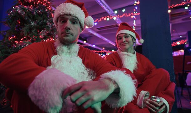 5 New Christmas Movies to Watch on Netflix & Prime Video During the Holiday Season - image 1