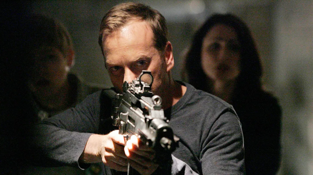 8 Insanely Binge-Worthy TV Series That Got Me Hooked From the First Episode - image 8
