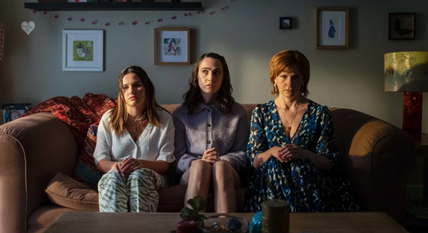 Hulu Just Dropped Season 2 of Perfect 'Fleabag' Replacement – It Already Has 100% on RT - image 1