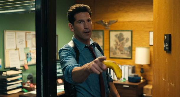 This #1 Netflix Series Starring Jon Bernthal Is the Perfect Detective Thriller to Start the Year With - image 2