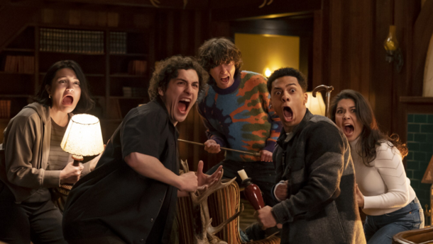My 5 Favorite Horror Shows About Kids & Small Towns to Binge Before 'It: Welcome to Derry' - image 1