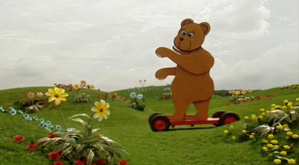 These 4 'Teletubbies' Facts Are Too Creepy to Let Your Kids Watch It - image 1