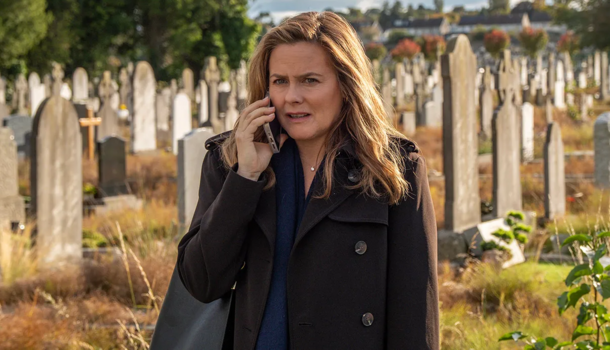 Alicia Silverstone Returns to Small Screen in a Cozy Detective Show Perfect for 'High Potential' Fans - image 1