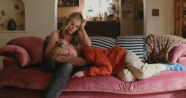 Elle Fanning's New Show Is a Perfect Dramedy With 96% on RT You Shouldn't Miss - image 1