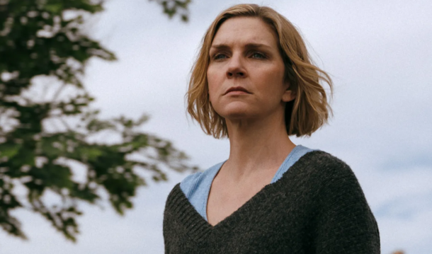 Stephen King Can't Wait to See Season 2 of This Sci-Fi Gem: 