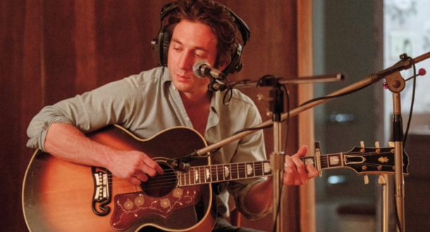 All Jeremy Allen White & 'The Bear' Fans Must Watch This New Musician Biopic - image 1