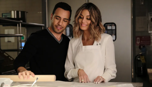 5 Best Romantic TV Series to Watch When 'The Summer I Turned Pretty' Ends, Ranked by IMDb - image 1