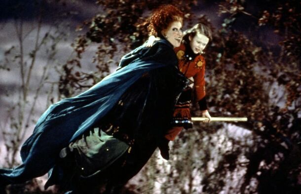 New Spell or Old Broomstick? Fans React to 'Hocus Pocus 3' Talk - image 1
