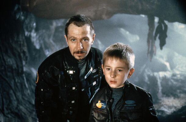 1998’s Cosmic Adventure: A 'Lost in Space' Tale Strikingly Echoing 'Interstellar' - image 1