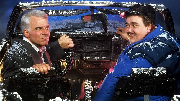 8 Most Hilarious 1980s Comedies to Watch While Waiting for 'The Naked Gun' - image 4