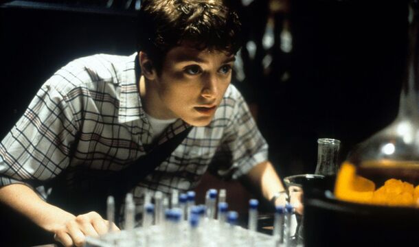 8 Sci-Fi Movies About Extraterrestrial Life You Need to See Before 'Disclosure Day', Ranked by IMDb - image 3