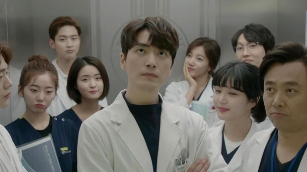 Forget Grey's Anatomy, These Are 15 Medical K-Dramas Worth Watching in 2024 - image 12