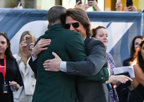 'F1' Premiere Sparks Major Pitt-Cruise Reunion — But Did the Internet Really Approve - image 1