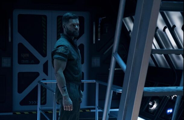 'Game of Thrones' in Space: This Sci-Fi Show Holds 95% on Rotten Tomatoes — To Join Your Watchlist Next - image 1