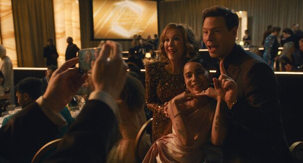 Why Everyone Thanks Sal Saperstein in The Studio Episode 8: Golden Globes Scene, Explained - image 1
