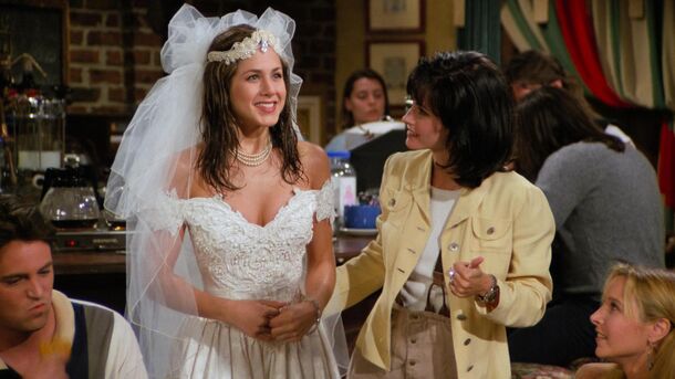 Friends Salaries: Just How Much Money Did the Legendary Cast Earn? - image 1