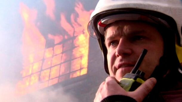 Fire Country and 9 More TV Shows About Firefighters And Police For Real Thrill Seekers - image 8